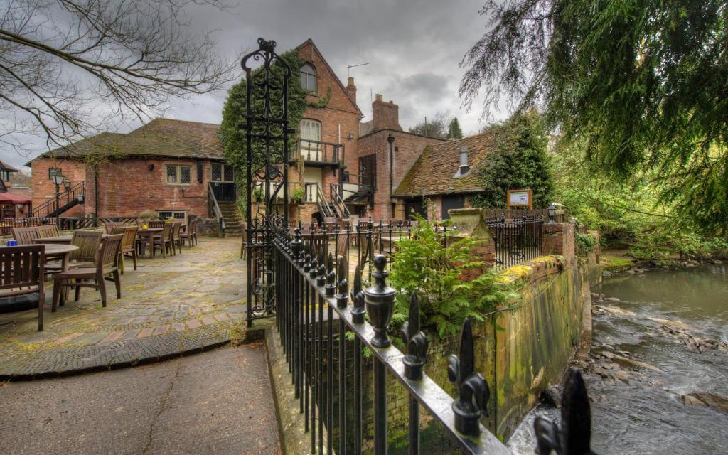 ホテル Old Mill By Chef & Brewer Collection Baginton  エクステリア 写真