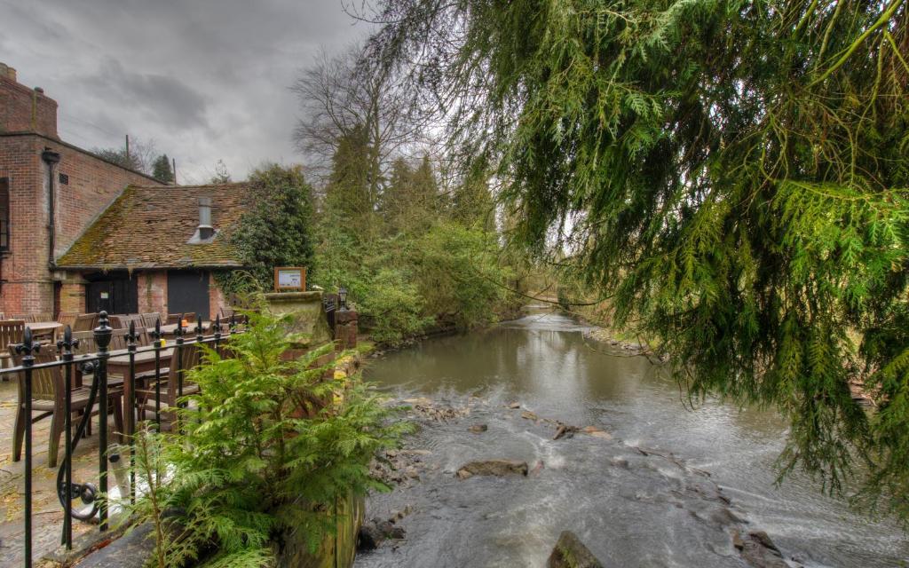 ホテル Old Mill By Chef & Brewer Collection Baginton  エクステリア 写真